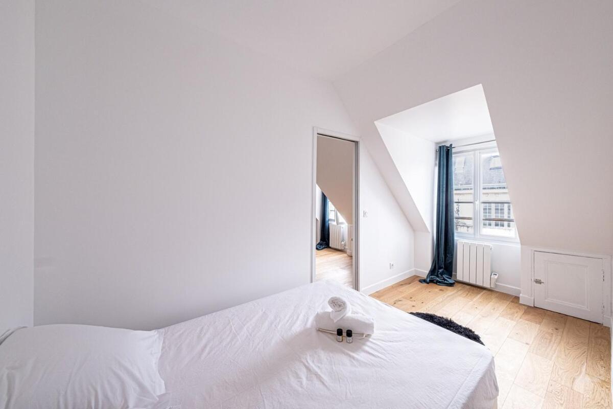 Appartement Studio Arc De Triomphe Champs Elysees
