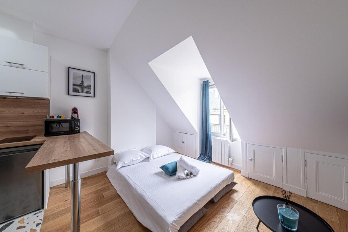 Appartement Studio Arc De Triomphe Champs Elysees *